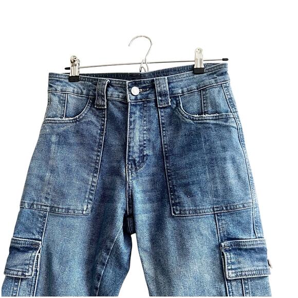 KanCan Women’s Cargo Jeans Size 26 Medium Wash Stretch Back Flap Pockets - Picture 8 of 11